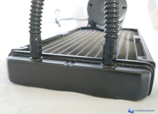 deepcool maelstrom_240_05a